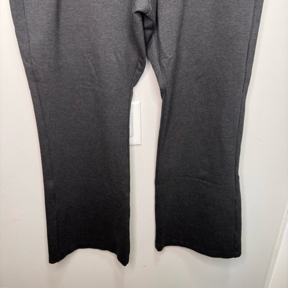 Torrid Trouser Boot Studio Luxe Ponte Mid-Rise Pant Size 24 - Picture 10 of 15